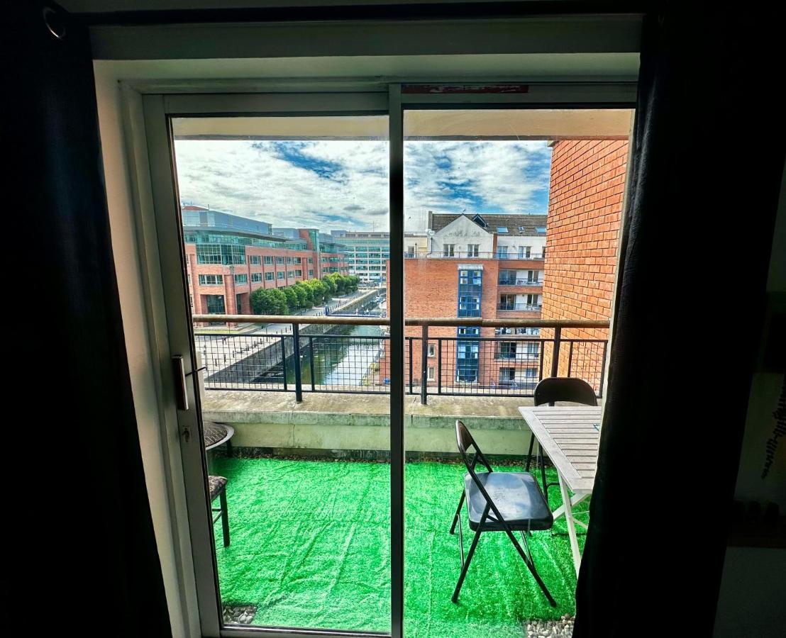 Customhouse Balcony View, Dublin 1 Hotel Ngoại thất bức ảnh